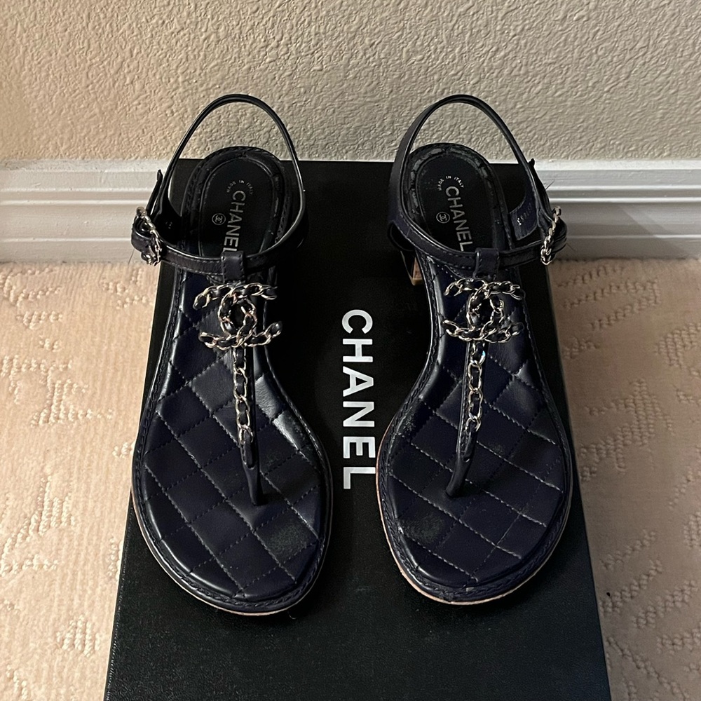 Chanel sandal navy blue size 36.5 or 6.5